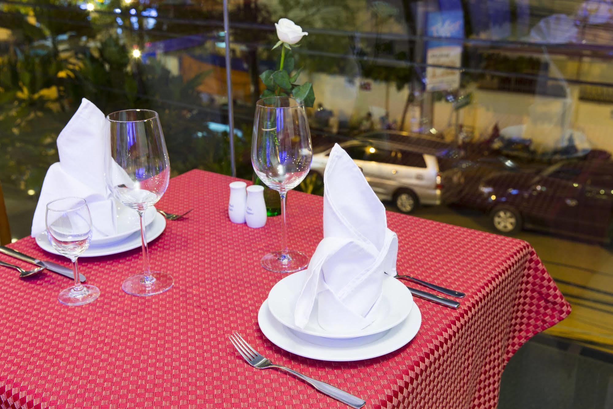 Starlet Hotel Να Τρανγκ Εξωτερικό φωτογραφία